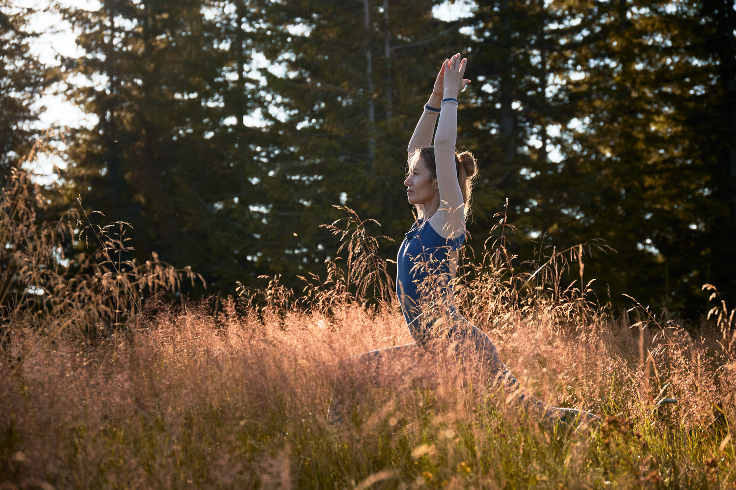 middle-aged-woman-trying-to-do-difficult-yoga-pose-2025-01-16-22-16-49-utc.jpg__PID:75fe6de7-620a-4871-bd9f-69535ae8e77f